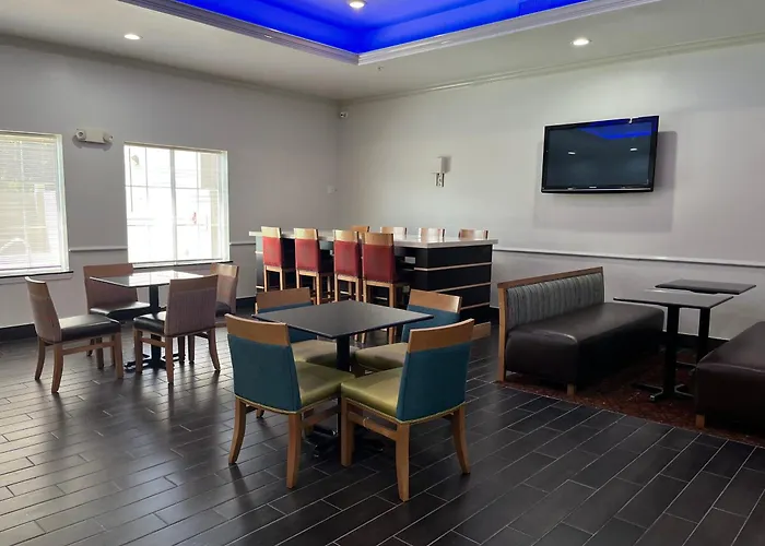 Sonesta Essential North Houston