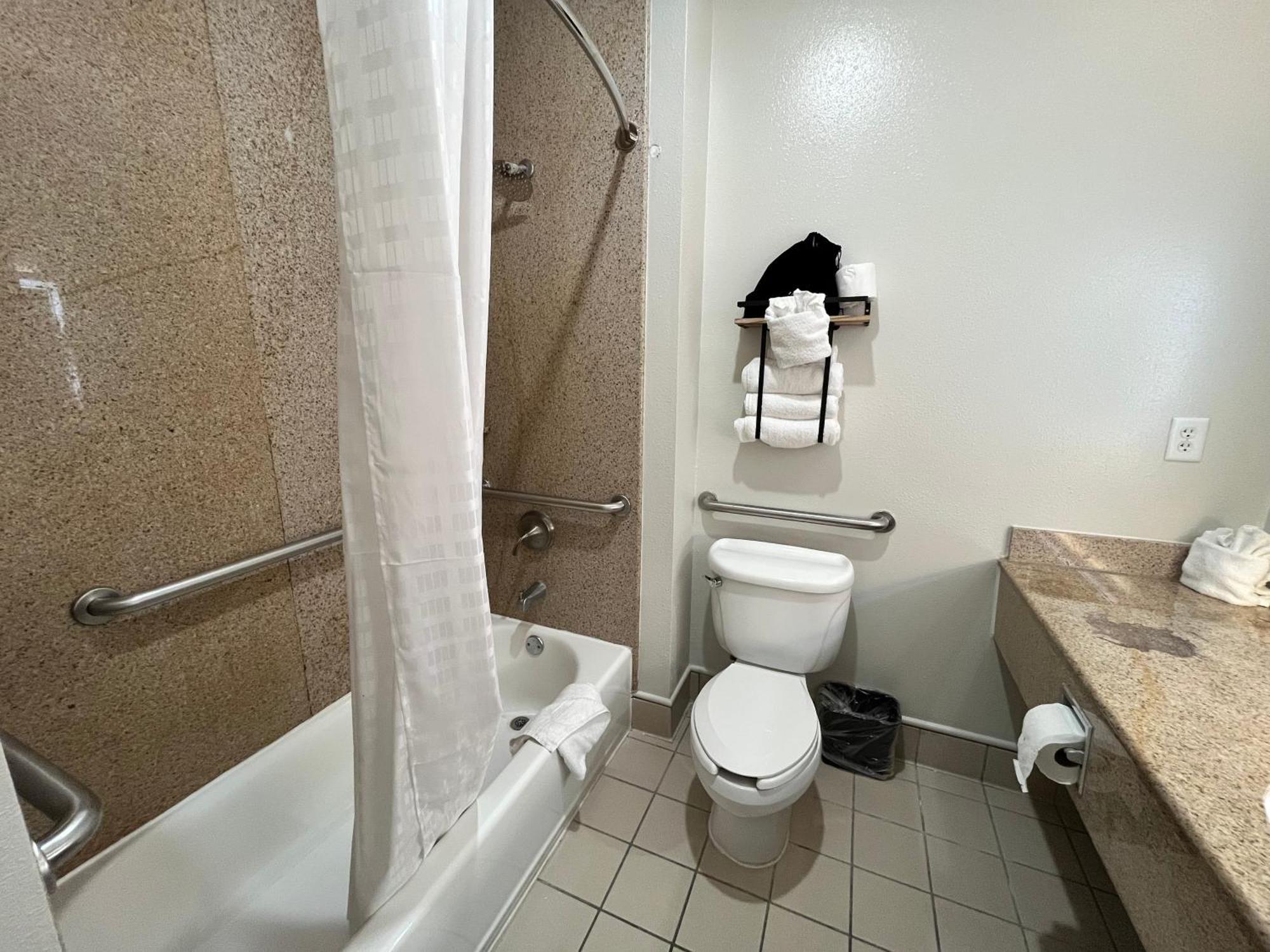 Sonesta Essential North Houston 2* Westfield