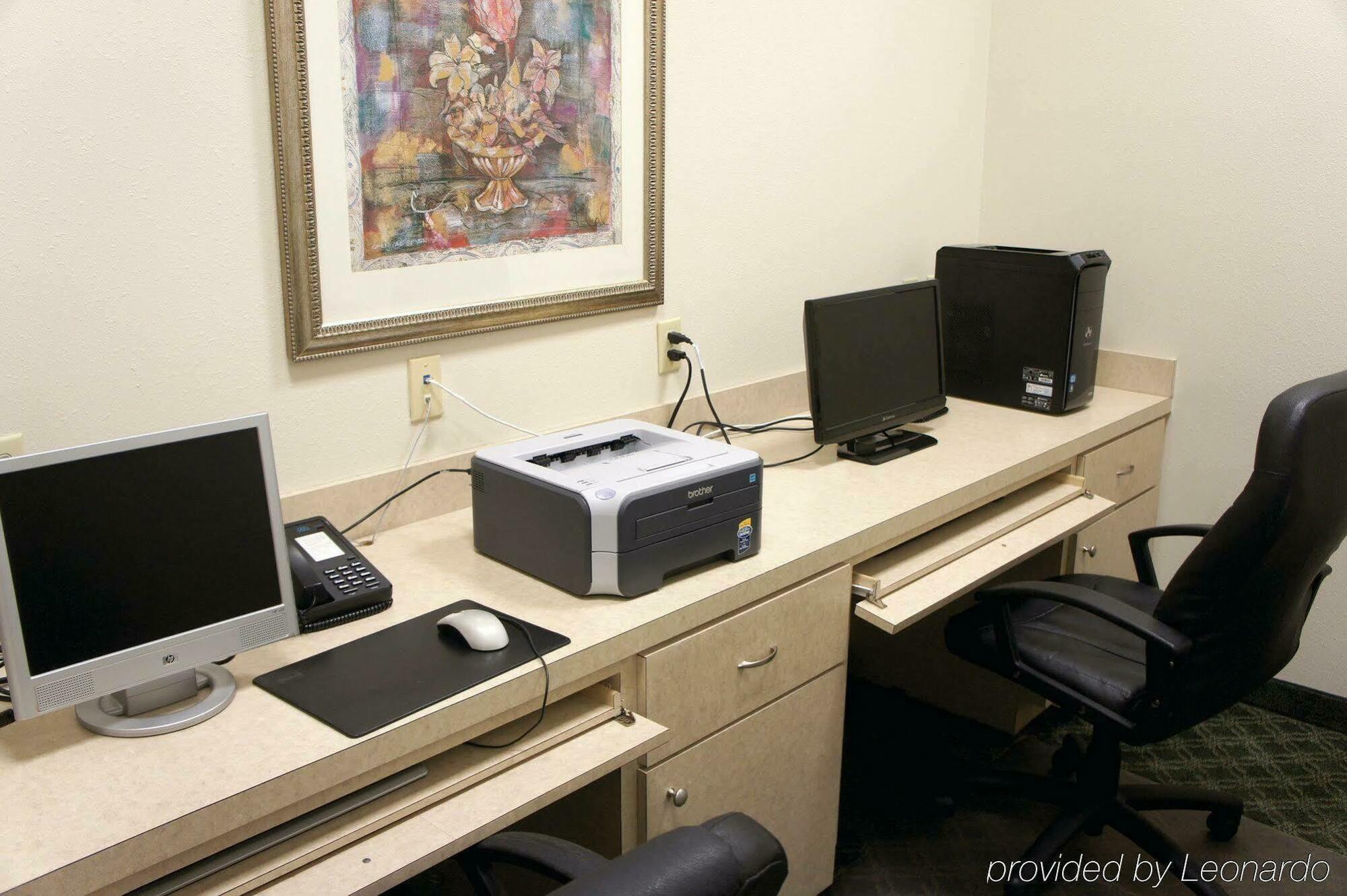 Sonesta Essential North Houston Hotel 2*