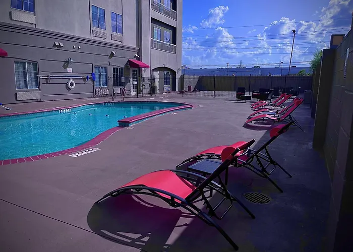 Sonesta Essential North Houston